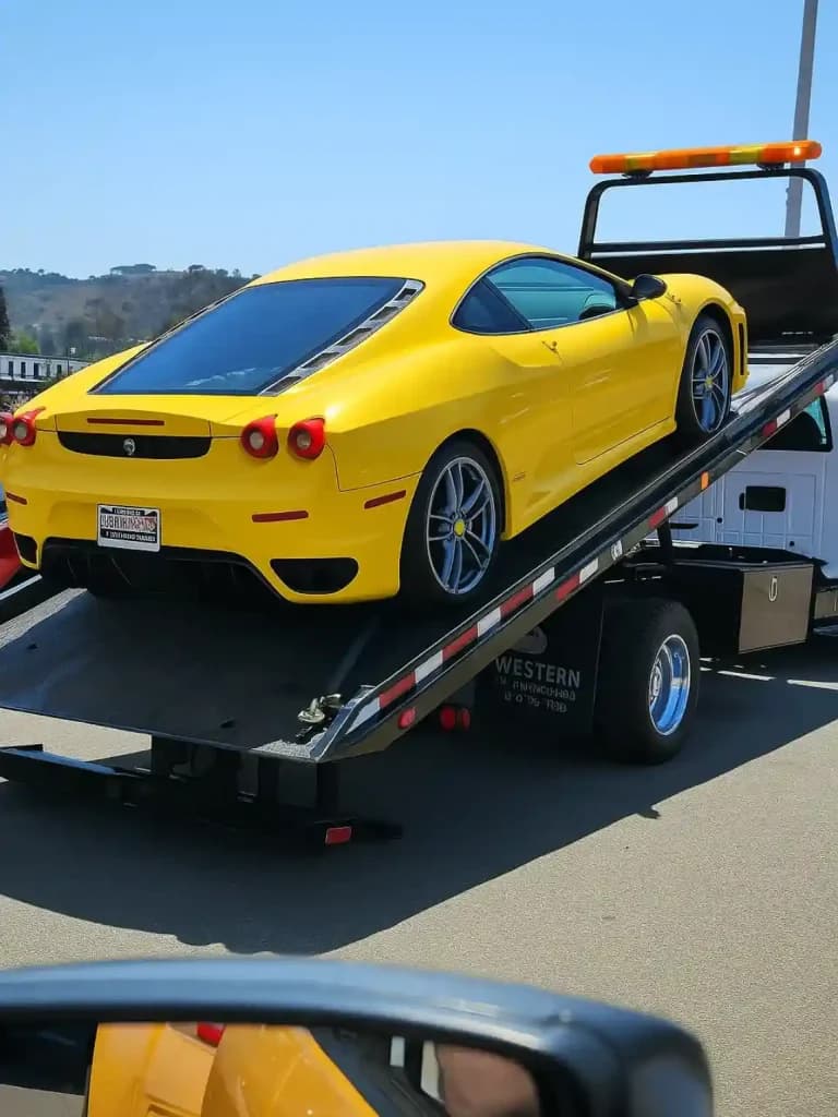 Fast & Safe Car Towing Service